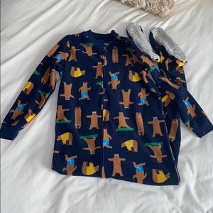 Carter’s footie pajama size 7